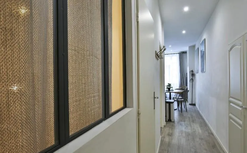 Appartement Coeur Du Vieux Nicea 0*,  Francja